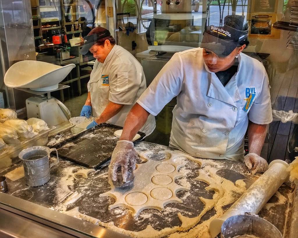 Biscuitville | cafe | 3201 Hillsborough Rd, Durham, NC 27705, USA | 9193839174 OR +1 919-383-9174