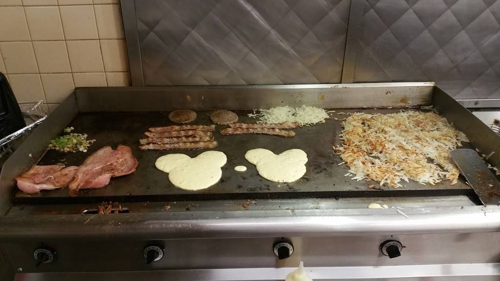 Picketts New Market Family Restaurant | restaurant | 1737 New Market Rd, New Market, AL 35761, USA | 2563793300 OR +1 256-379-3300