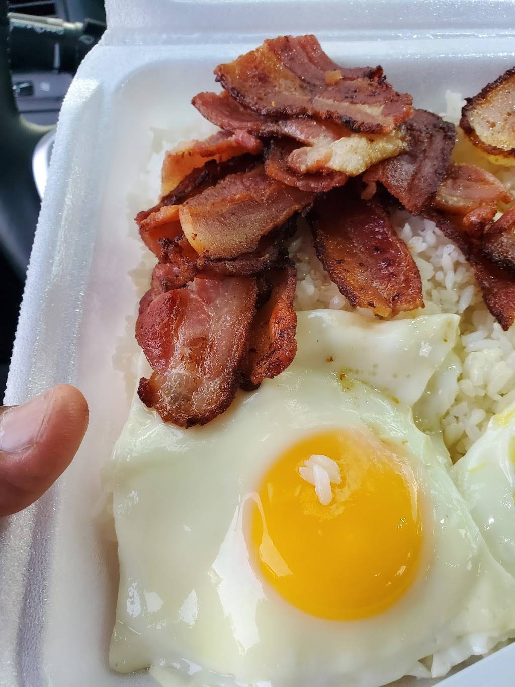 Lees Lunch Wagon | restaurant | Moaniani St + Ka Uka Bl, Waipahu, HI 96797, USA | 8088001630 OR +1 808-800-1630