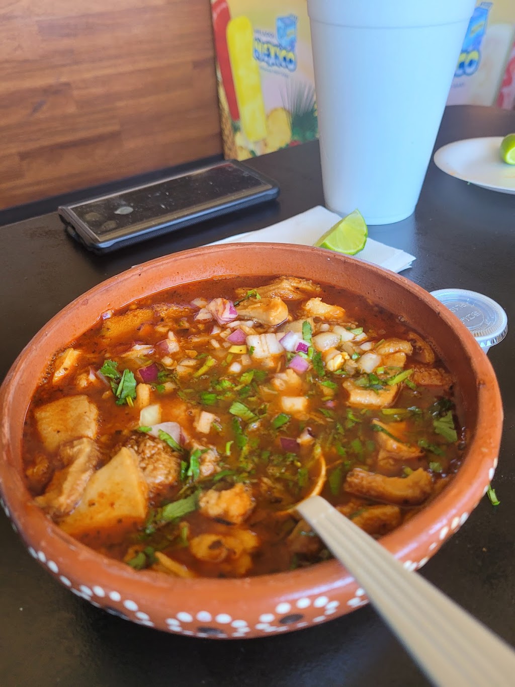 CERRITOS MEXICAN FOOD LLC | restaurant | 2506 W Indian School Rd, Phoenix, AZ 85017, USA | 6025171377 OR +1 602-517-1377