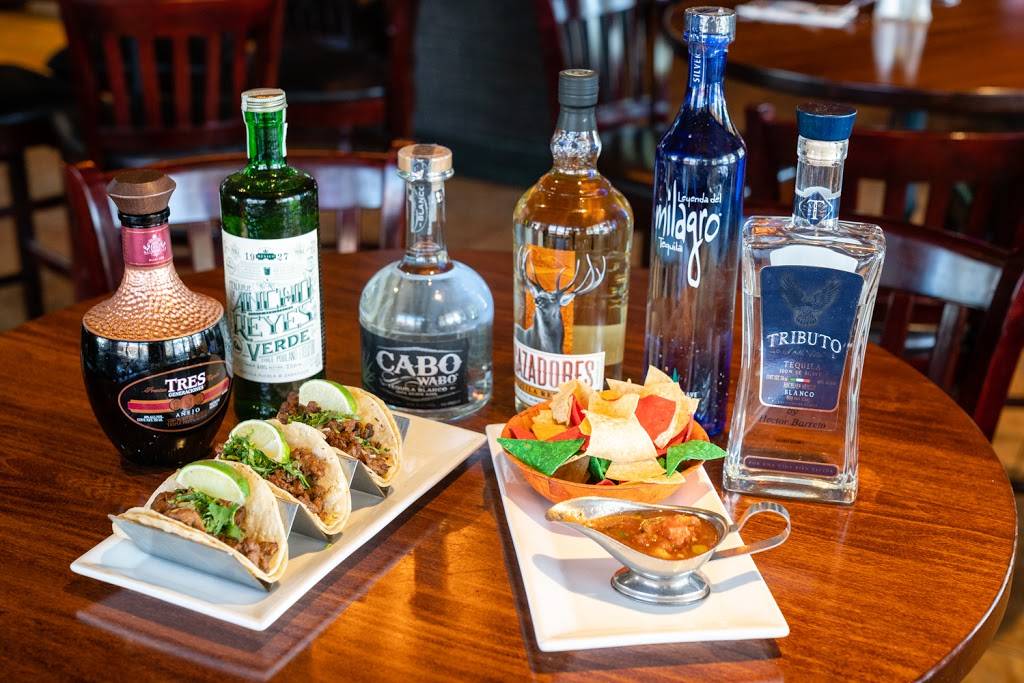 Grinder Deli Restaurant and Sports Bar | restaurant | 1820, 1 Los Angeles Ave, Moorpark, CA 93021, USA | 8055292288 OR +1 805-529-2288