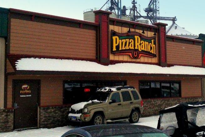 Pizza Ranch | meal delivery | 719 E 5th St, Canton, SD 57013, USA | 6059870099 OR +1 605-987-0099