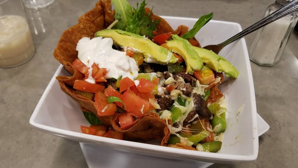 Taco Maya | restaurant | 8610 W Golf Rd, Niles, IL 60714, USA | 8478135600 OR +1 847-813-5600