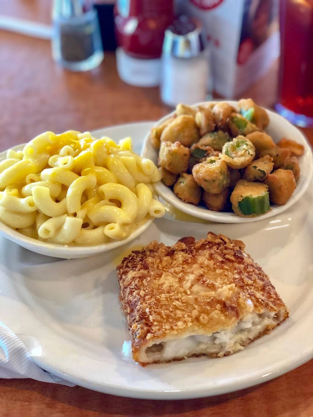 Lubys | restaurant | 5040 W Park Blvd, Plano, TX 75093, USA | 9727328472 OR +1 972-732-8472