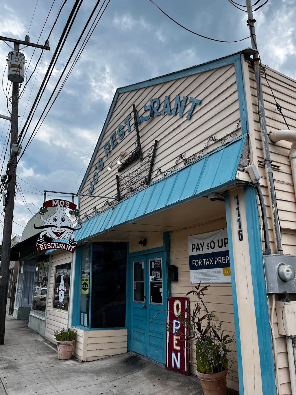 Mos Restaurant | restaurant | 1116 White St, Key West, FL 33040, USA | 3052968955 OR +1 305-296-8955