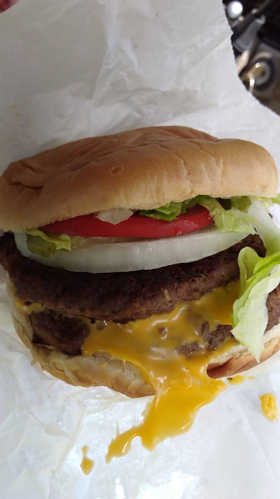 Quik Burger | restaurant | 2197 S Lee Hwy, Cleveland, TN 37311, USA | 4234720463 OR +1 423-472-0463