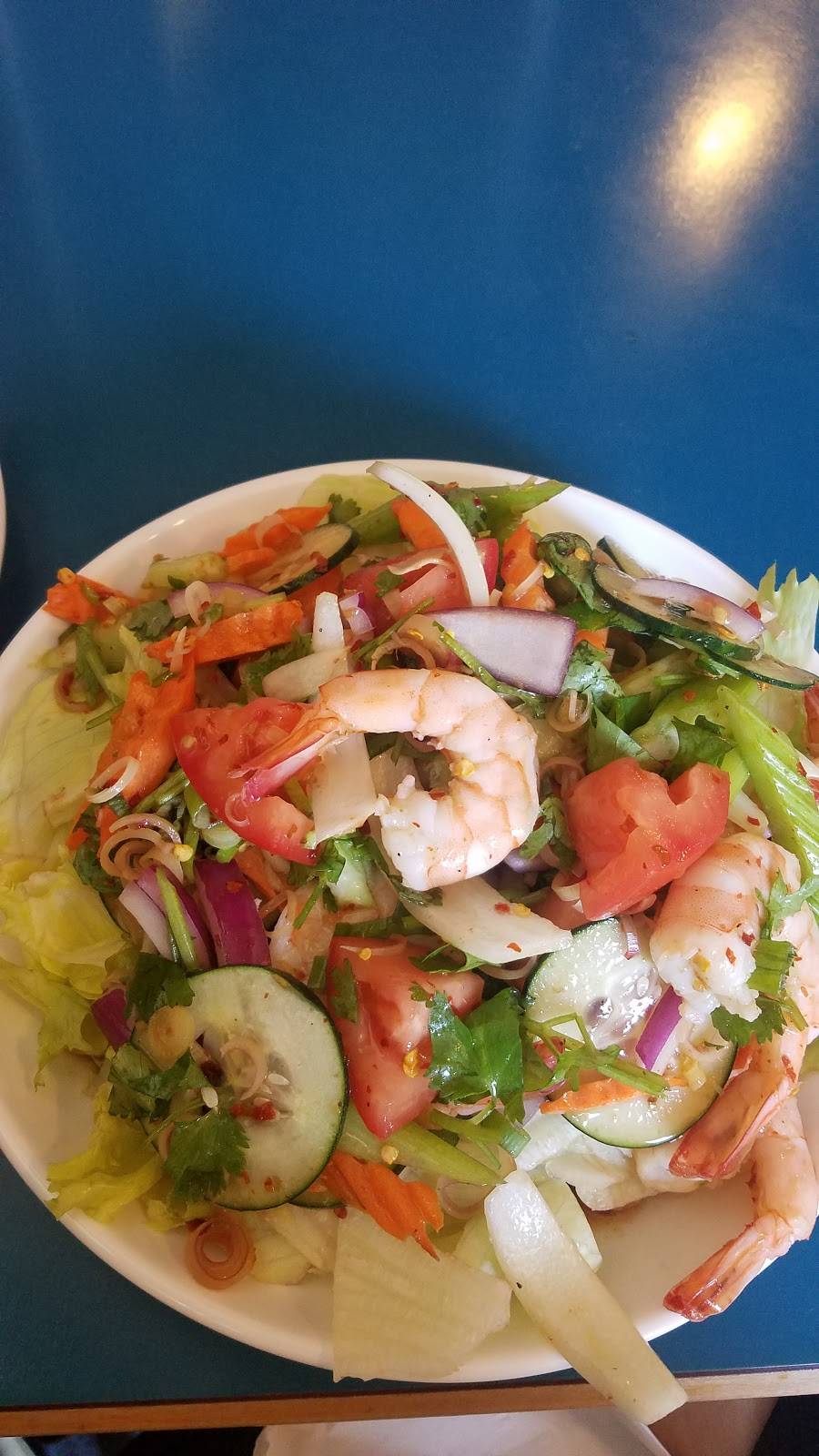 Kwanjai Thai Cuisine | restaurant | 469 N 36th St, Seattle, WA 98103, USA | 2066323656 OR +1 206-632-3656