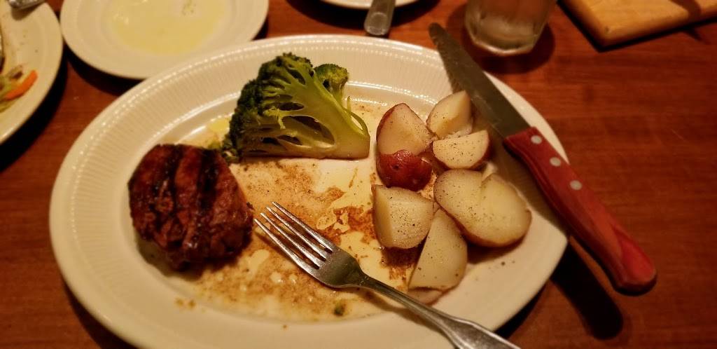 Jamesons Charhouse | restaurant | 94 Stratford Dr, Bloomingdale, IL 60108, USA | 6306719090 OR +1 630-671-9090