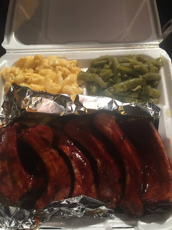 Kings Court | restaurant | 3229 South Ave, Youngstown, OH 44502, USA | 3303333413 OR +1 330-333-3413