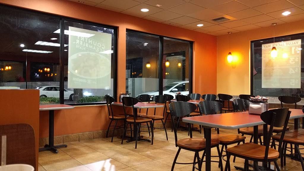 Jack in the Box | restaurant | 2125 N Windsor Ave, Altadena, CA 91001, USA | 6267910932 OR +1 626-791-0932