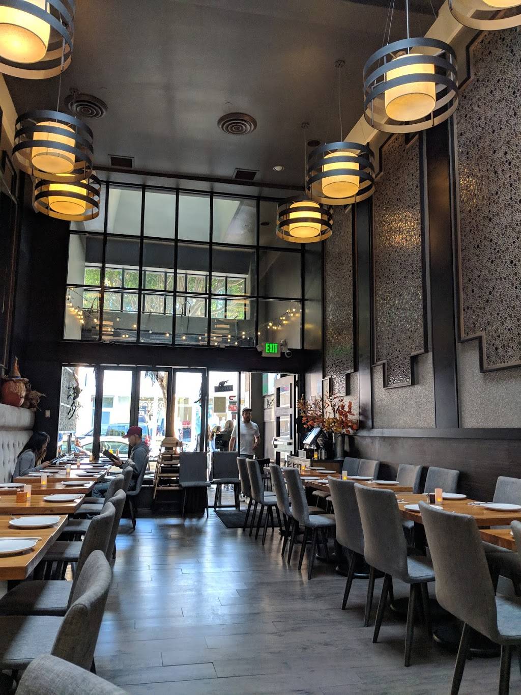 Blackwood | restaurant | 2150 Chestnut St, San Francisco, CA 94123, USA | 4159319663 OR +1 415-931-9663