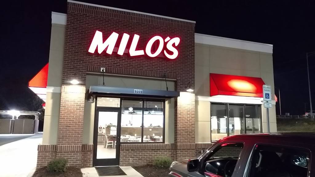 Milos Hamburgers | restaurant | 1005 Beltline Rd SE, Decatur, AL 35601, USA | 2565848020 OR +1 256-584-8020