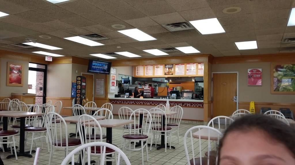 Wendys | restaurant | 14493 Gideon Dr, Woodbridge, VA 22192, USA | 7034915680 OR +1 703-491-5680