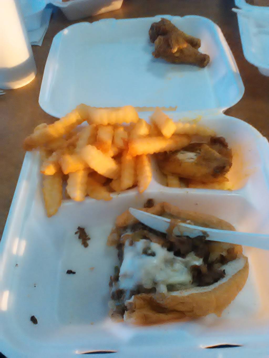 A&D Buffalo Wings | meal takeaway | 4471 Summer Ave, Memphis, TN 38122, USA | 9016827193 OR +1 901-682-7193