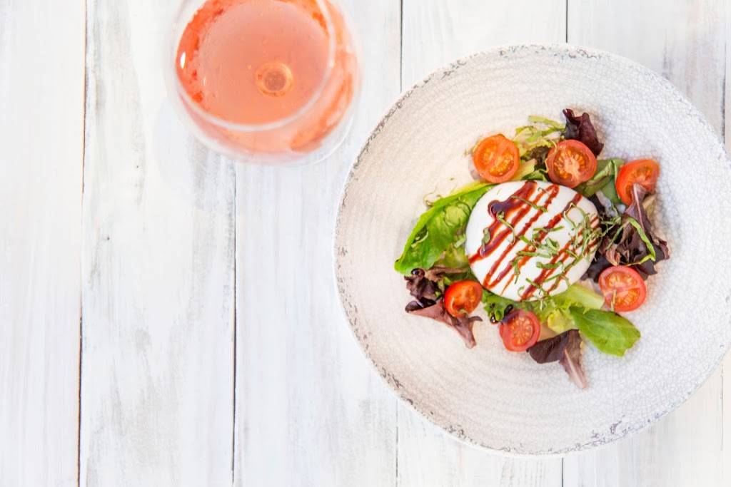 License to Chill Bar & Café | restaurant | 600 Margaritaville Parkway, Montgomery, TX 77356, USA | 9364483200 OR +1 936-448-3200