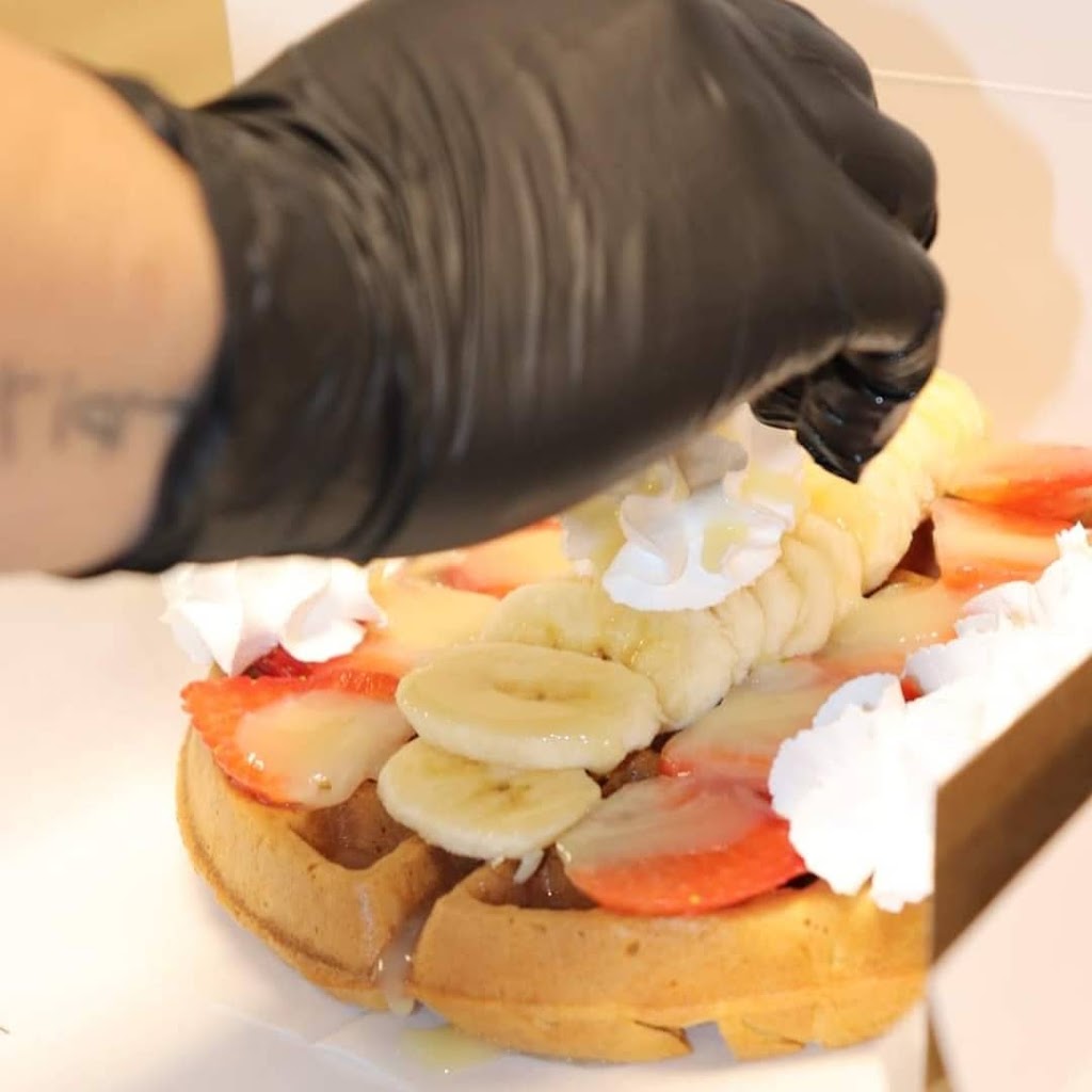 Waffy-licious | restaurant | 100 E 4th Ave Suite 8 Y 9, Mt Dora, FL 32757, USA | 4076862439 OR +1 407-686-2439