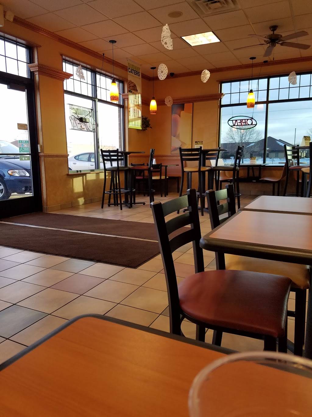 Subway Restaurants | restaurant | 1050 Midway Rd, Menasha, WI 54952, USA | 9207513999 OR +1 920-751-3999