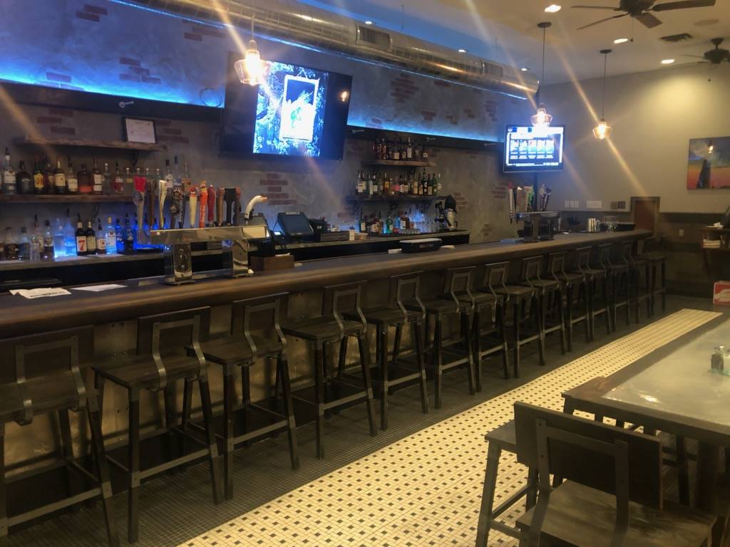 21 Crafthouse & Kitchen | restaurant | 21 E Elizabeth Ave, Bethlehem, PA 18018, USA | 6108661950 OR +1 610-866-1950