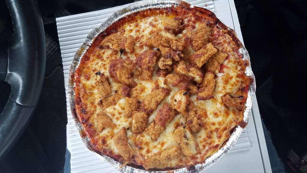 Hometown Pizza | restaurant | 232 W High St, Hicksville, OH 43526, USA | 4195427702 OR +1 419-542-7702