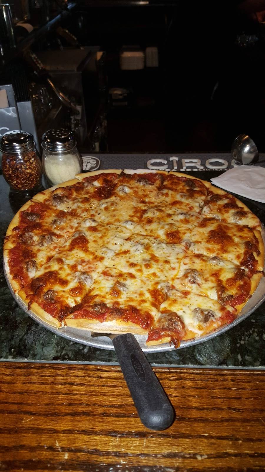 Bocces Bar and Grill | restaurant | 3909 Lincoln Hwy, Matteson, IL 60443, USA | 7087488080 OR +1 708-748-8080