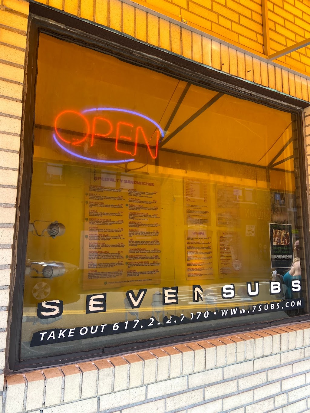 Seven Subs | restaurant | 1364 Beacon St, Brookline, MA 02446, USA | 6172327070 OR +1 617-232-7070