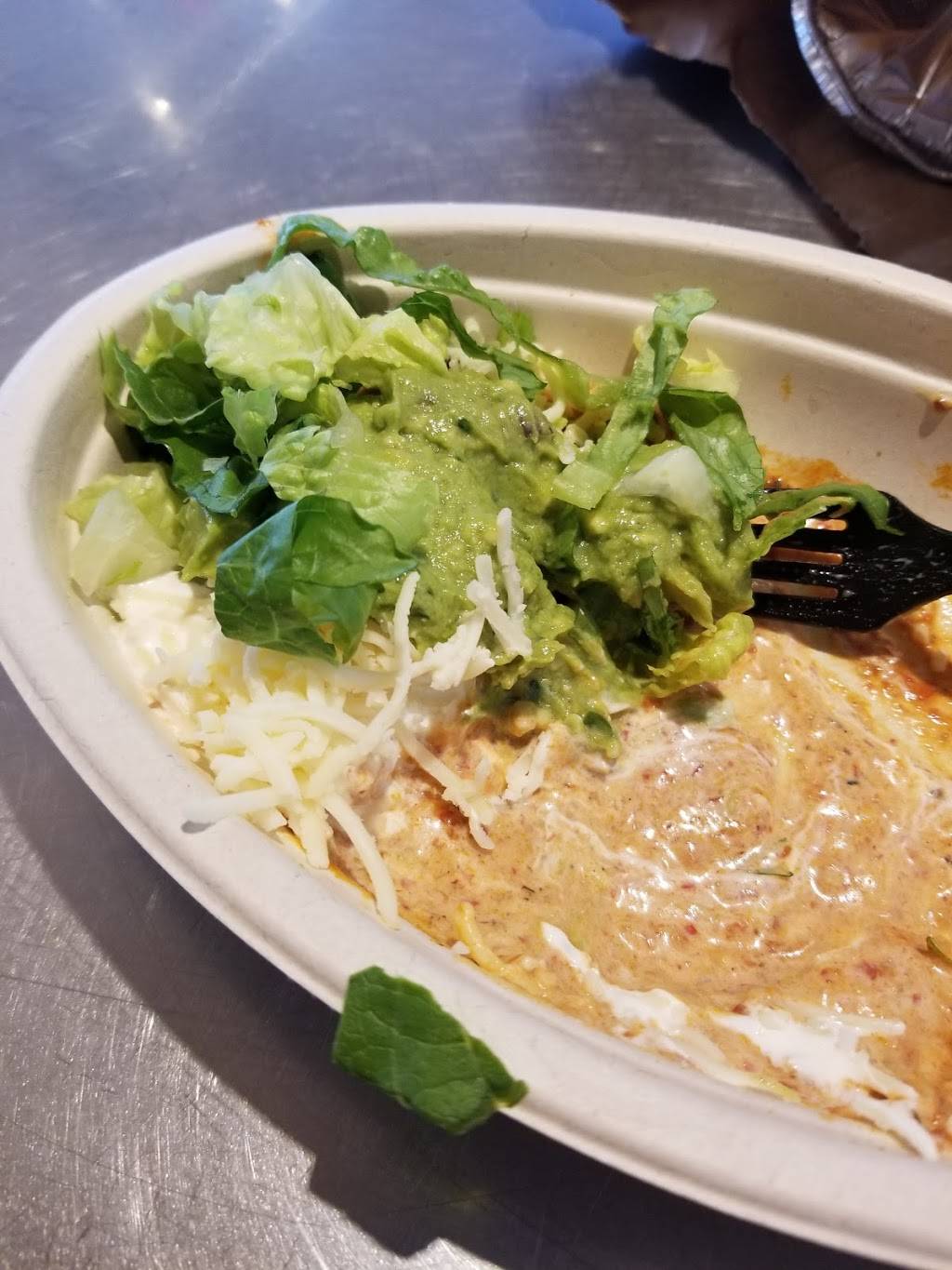 Chipotle Mexican Grill | restaurant | 17 Chaplin Road, Morgantown, WV 26501, USA | 3045994519 OR +1 304-599-4519