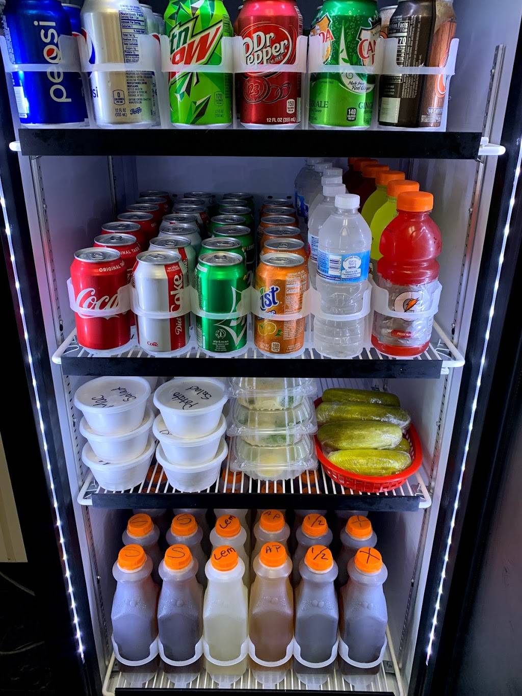 Two Fat Guys Subs & Catering | restaurant | 7535 Enterprise Dr #52, Riviera Beach, FL 33404, USA | 5618452114 OR +1 561-845-2114