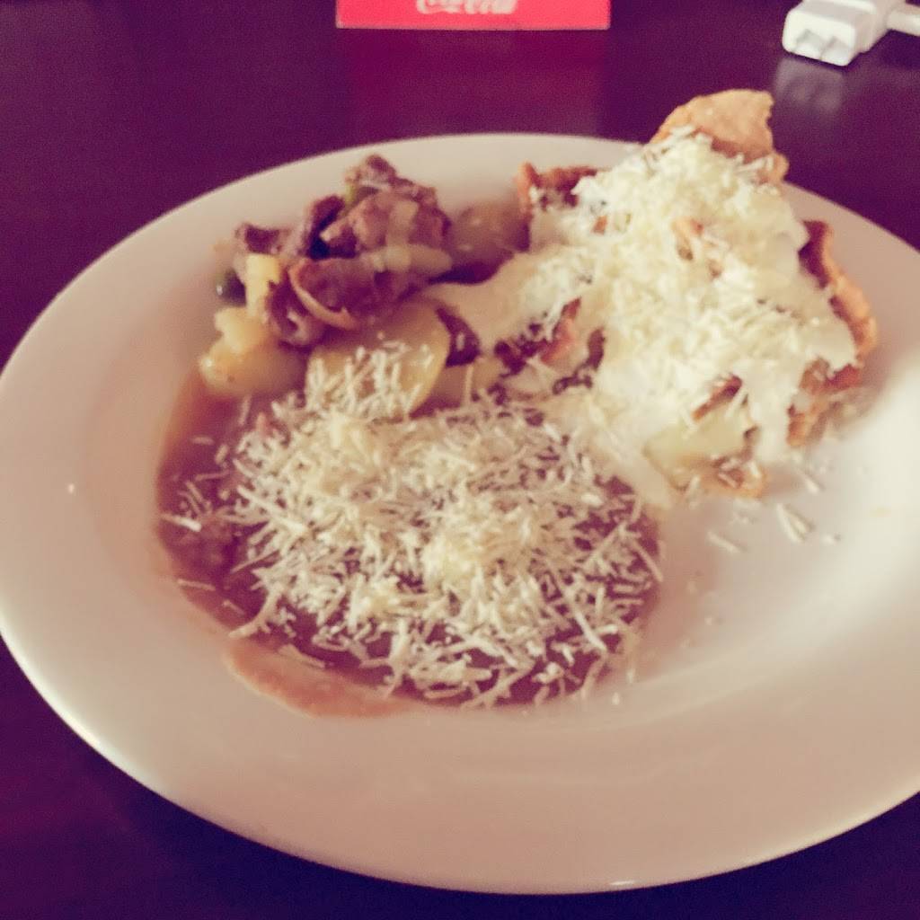 Restaurant De Comida Mexicana "JM" | restaurant | 22637, Cedro 7491, Valle del Rubi Secc Terrazas, 22637 Tijuana, B.C., Mexico | 016646370002 OR +52 664 637 0002