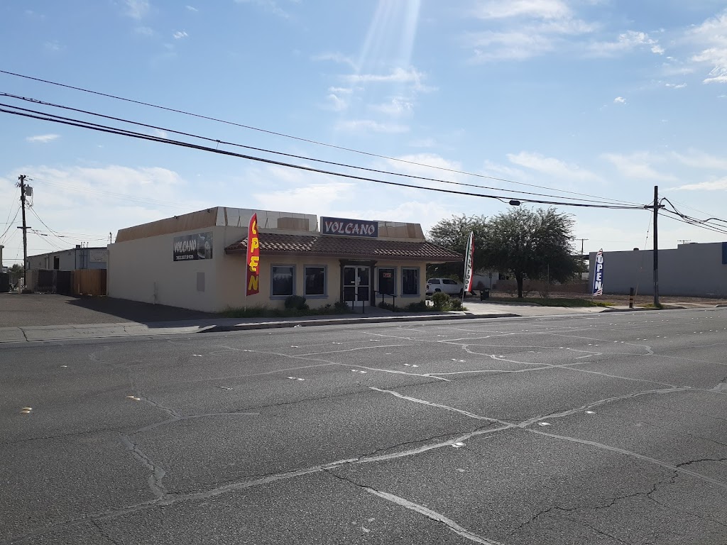 Volcano Asian Restaurant | restaurant | 445 E Main St, El Centro, CA 92243, USA | 7603379105 OR +1 760-337-9105