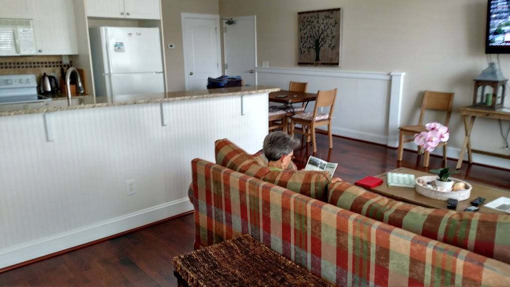 Port City Java | cafe | 113 N Howe St, Southport, NC 28461, USA | 9104540321 OR +1 910-454-0321