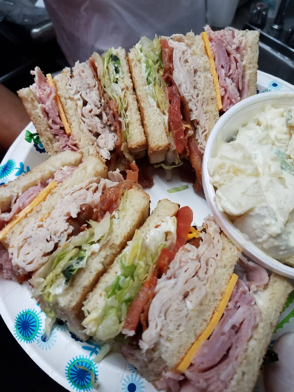 Barnwood grill | restaurant | 5434, 2606 Whitehall Rd, Anderson, SC 29625, USA | 8647601060 OR +1 864-760-1060