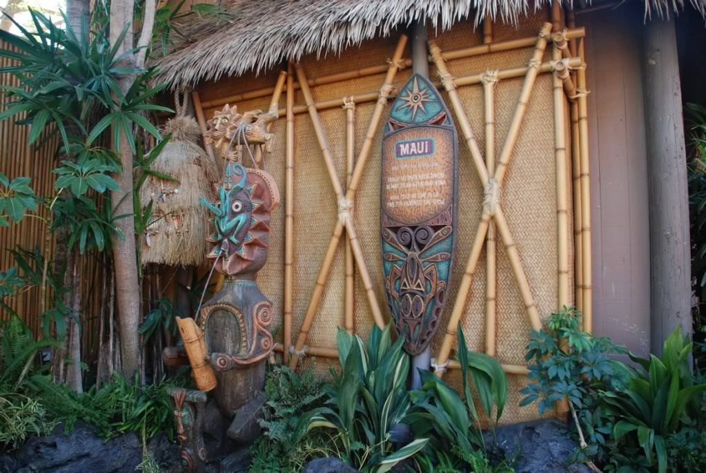 Tiki Juice Bar | meal takeaway | 1313 S Harbor Blvd, Anaheim, CA 92802, USA | 7147813463 OR +1 714-781-3463
