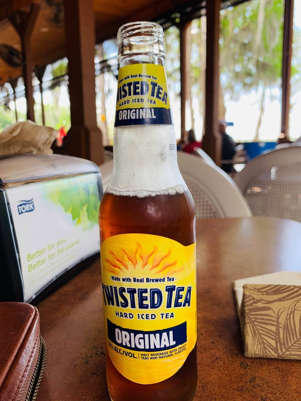 Lake Harris Hide A Way | restaurant | 11912 Lane Park Rd, Tavares, FL 32778, USA | 3523433585 OR +1 352-343-3585