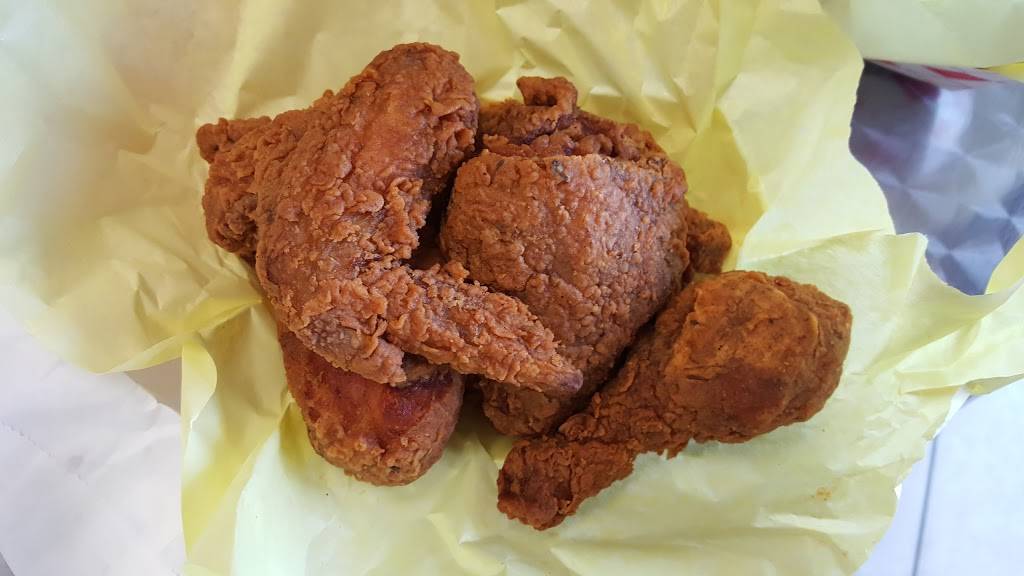 Louisiana Famous Fried Chicken | restaurant | 5818 Rodeo Rd, Los Angeles, CA 90016, USA | 3108382785 OR +1 310-838-2785