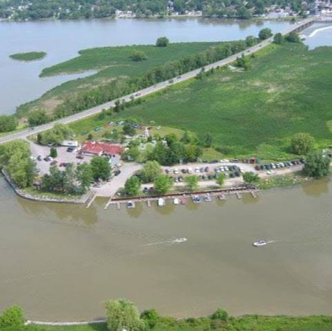 Grand River Marina & Cafe | restaurant | 7336 Rainham rd, Dunnville, ON N1A 1Z3, Canada | 6475889032 OR +1 647-588-9032