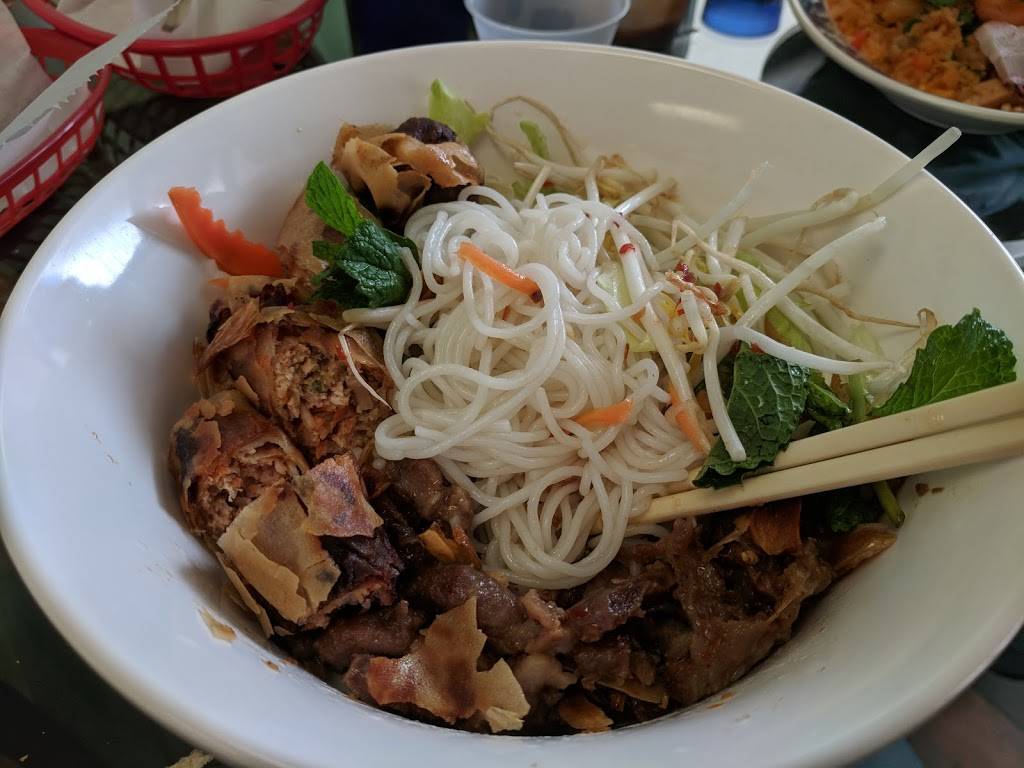 Banh Mi Viet | cafe | 3315 N Academy Blvd, Colorado Springs, CO 80917, USA | 7196299416 OR +1 719-629-9416