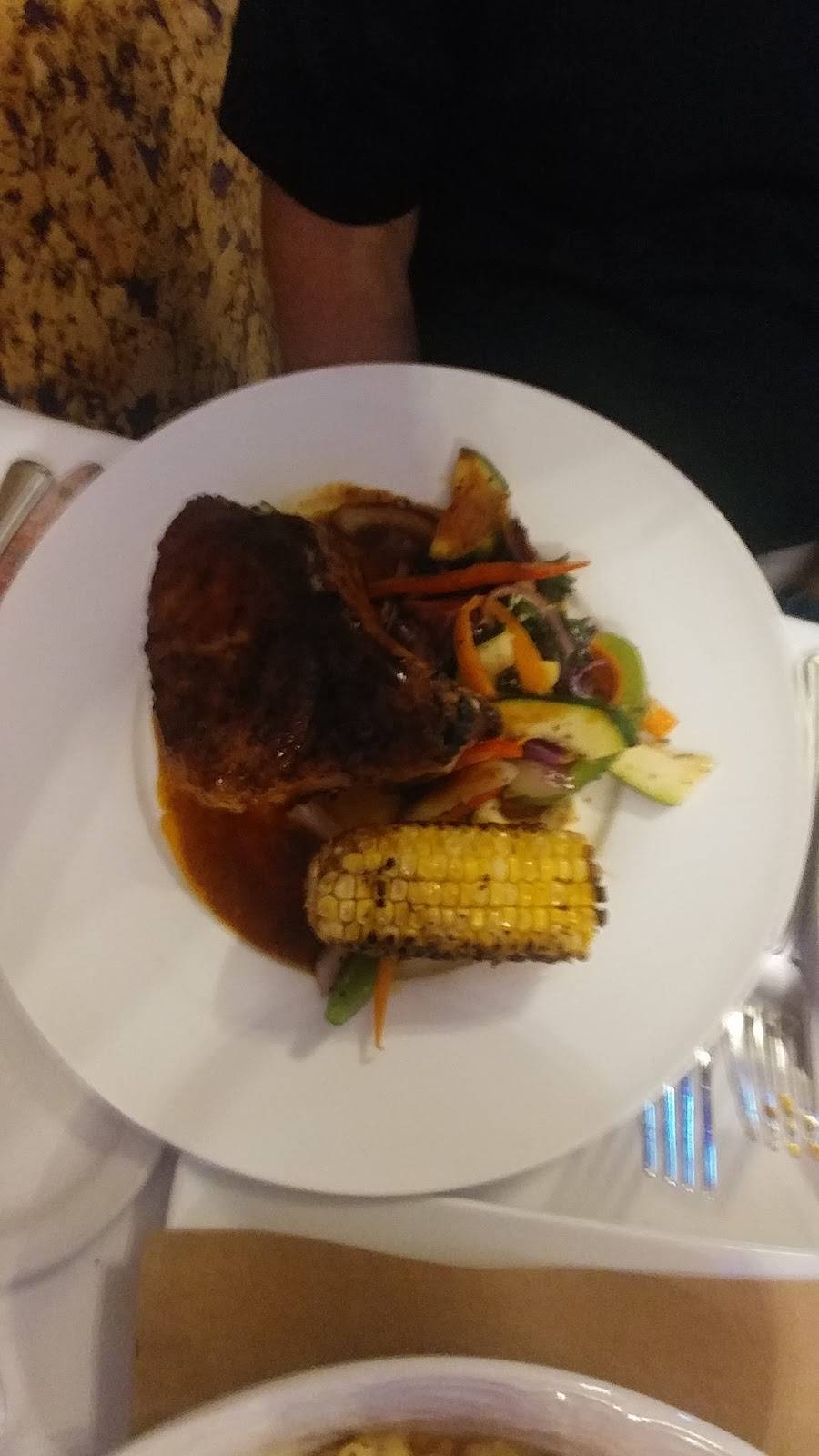 LUNA Food & Wine | restaurant | 9 S Atlantic Ave, Cocoa Beach, FL 32931, USA | 3216135796 OR +1 321-613-5796