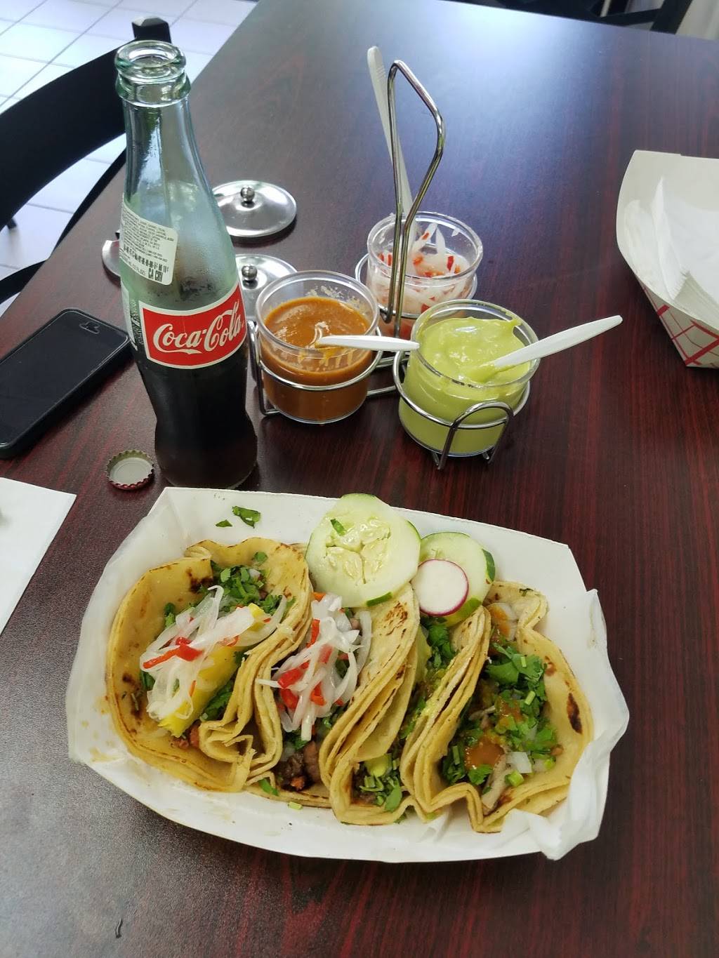 Taqueria Cancun | restaurant | 7810 Lee Hwy, Falls Church, VA 22043, USA | 7034156582 OR +1 703-415-6582