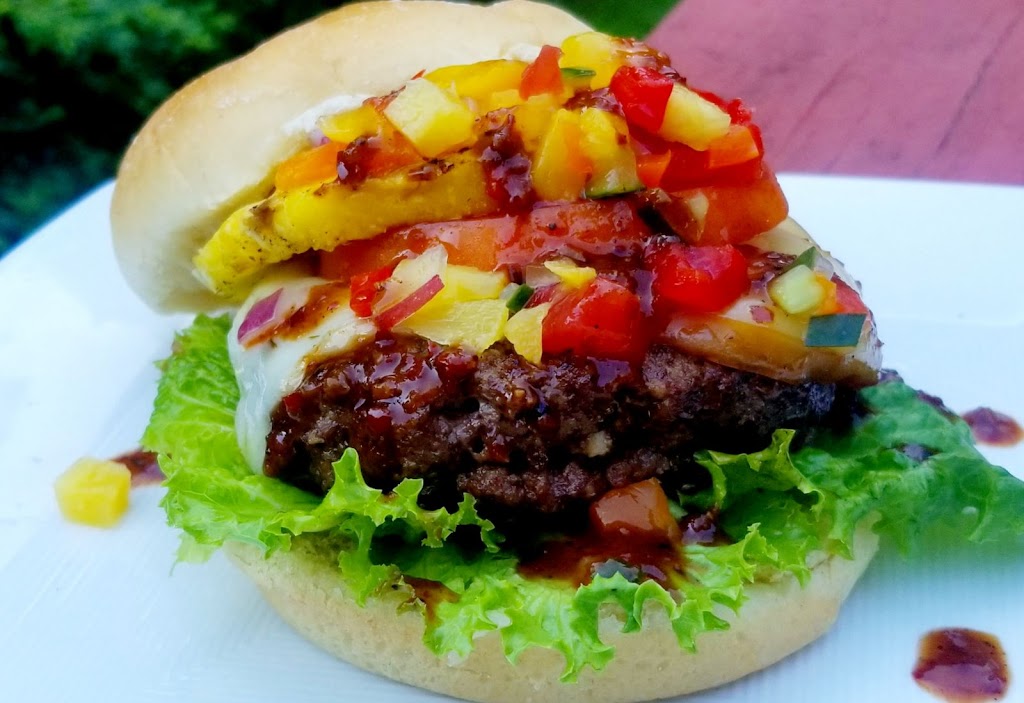 Altheas Almost Famous,LLC | restaurant | 5851 Robert Oliver Pl, Columbia, MD 21045, USA | 4438027437 OR +1 443-802-7437