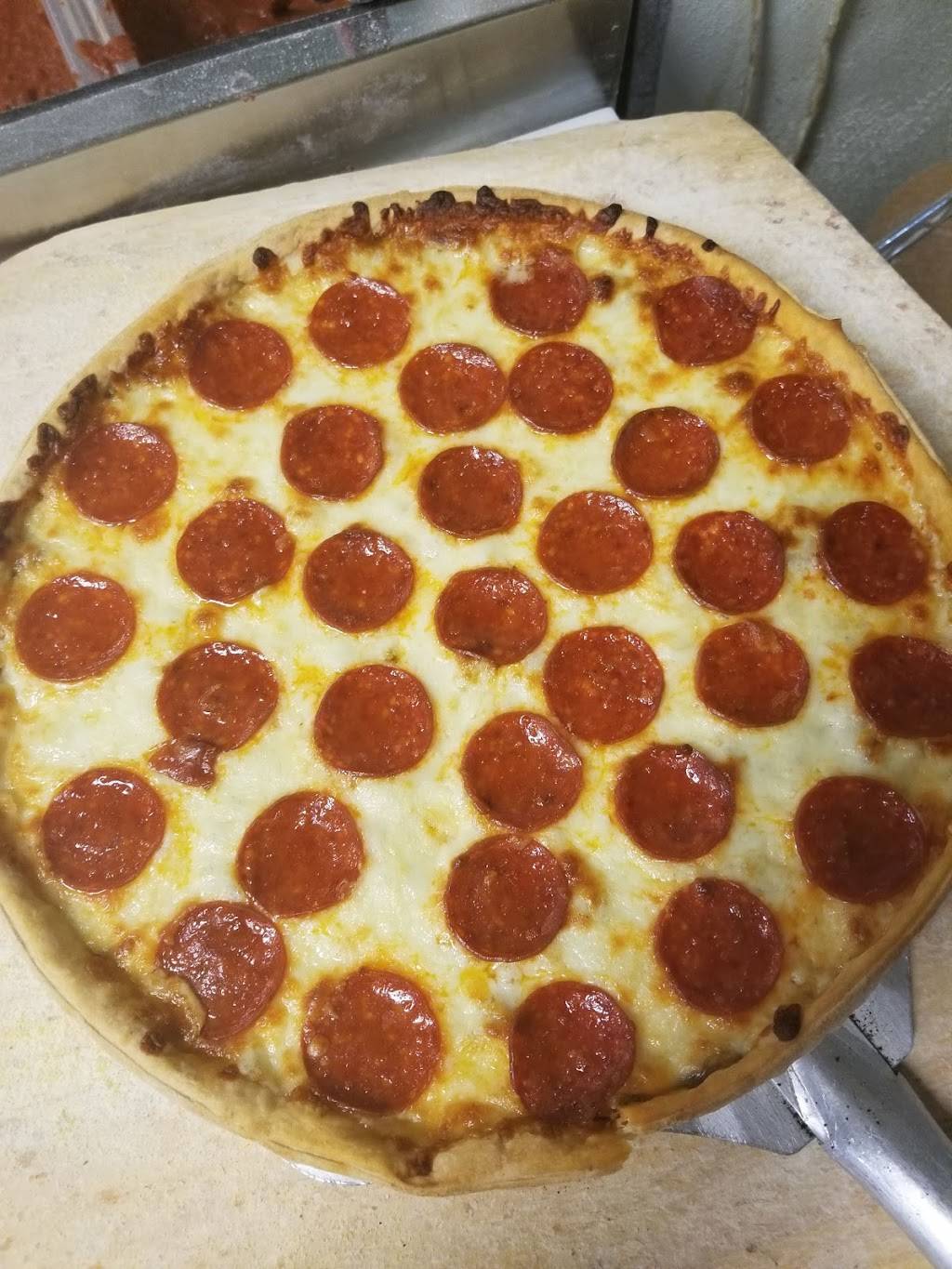 Veronas Pizza | restaurant | 4900-4924 Calumet Ave, Hammond, IN 46327, USA | 2199311420 OR +1 219-931-1420