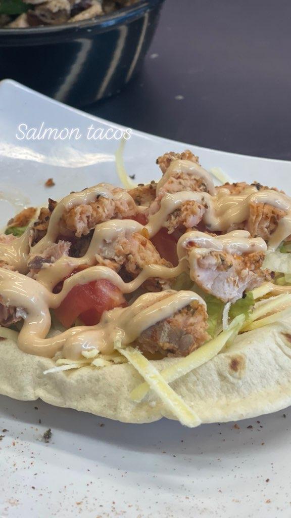 Sandwichqueen LLC | restaurant | 750 W Garfield Blvd, Chicago, IL 60609, USA | 7734986269 OR +1 773-498-6269