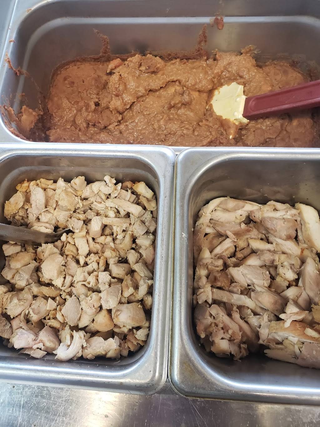 Amigos street tacos | restaurant | 5823 17 Mile Rd, Sterling Heights, MI 48310, USA | 3134299090 OR +1 313-429-9090