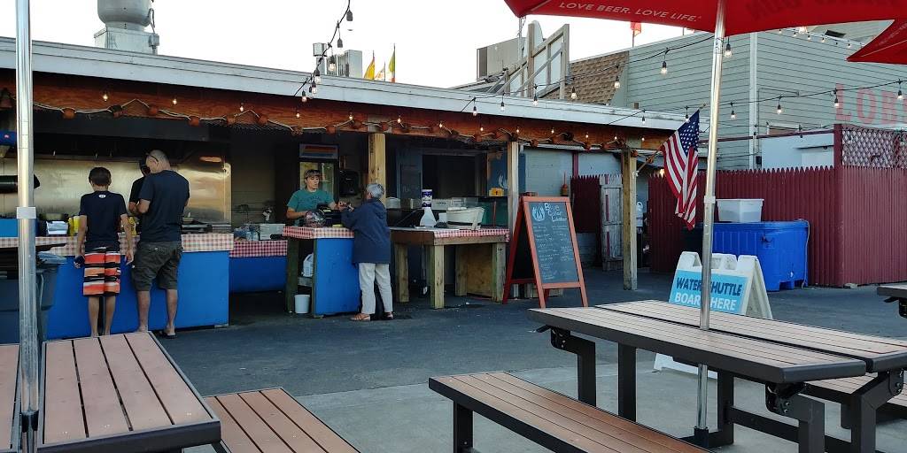 Blue Collar Lobster Co. | restaurant | 63 Rogers St, Gloucester, MA 01930, USA | 9782831812 OR +1 978-283-1812