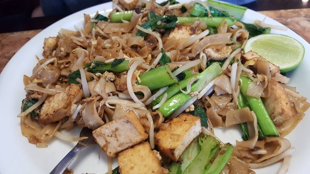 Merrys House of Chicken | restaurant | 2550 Amar Rd # A5, West Covina, CA 91792, USA | 6269650123 OR +1 626-965-0123