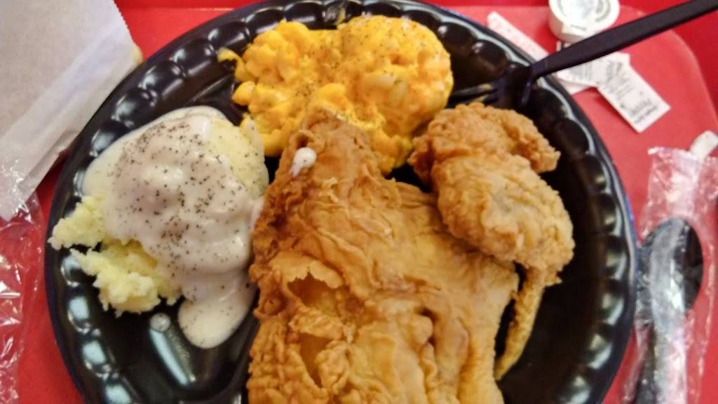 Grandys | restaurant | 8228 E R L Thornton Fwy, Dallas, TX 75228, USA | 2143241963 OR +1 214-324-1963