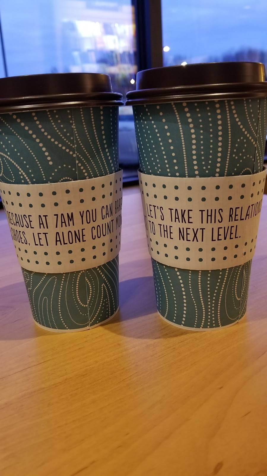 Caribou Coffee | cafe | 1835 Gateway Dr NW Suite 106, Coon Rapids, MN 55433, USA | 7637541627 OR +1 763-754-1627