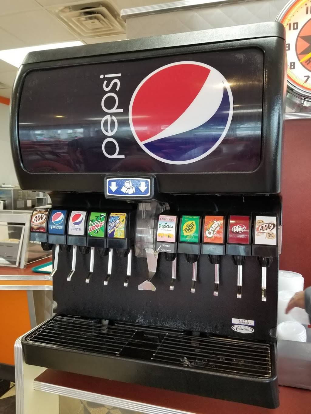 A&W Restaurant | restaurant | 17280 MN-23, New London, MN 56273, USA | 3203542902 OR +1 320-354-2902