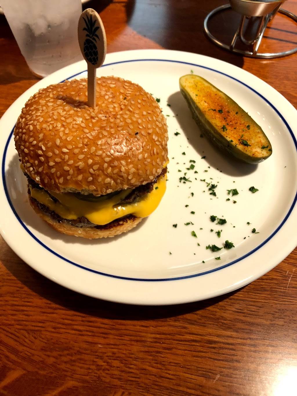 Hudson House | restaurant | 4040 Abrams Rd, Dallas, TX 75214, USA | 2143632882 OR +1 214-363-2882