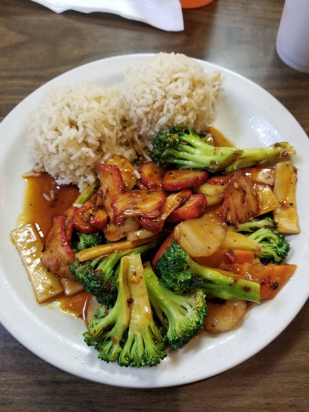 Mong Dynasty Restaurant | restaurant | 3101 N College Ave, Fayetteville, AR 72703, USA | 4794437666 OR +1 479-443-7666