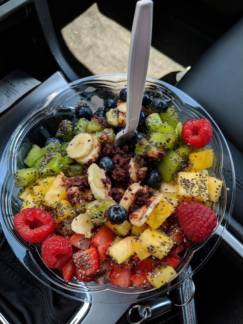 Ricos Acai | restaurant | 401-425 N Florida Ave, Tampa, FL 33602, USA | 8139440110 OR +1 813-944-0110